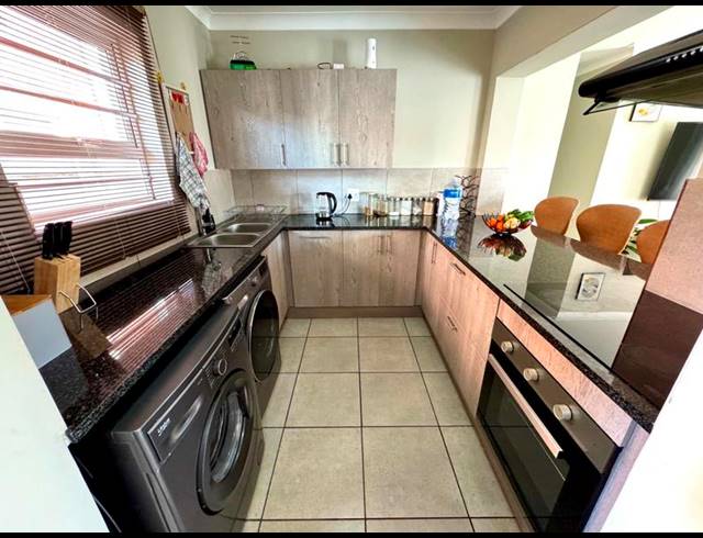 3 BEDROOM CLUSTER FOR SALE IN PARKDENE